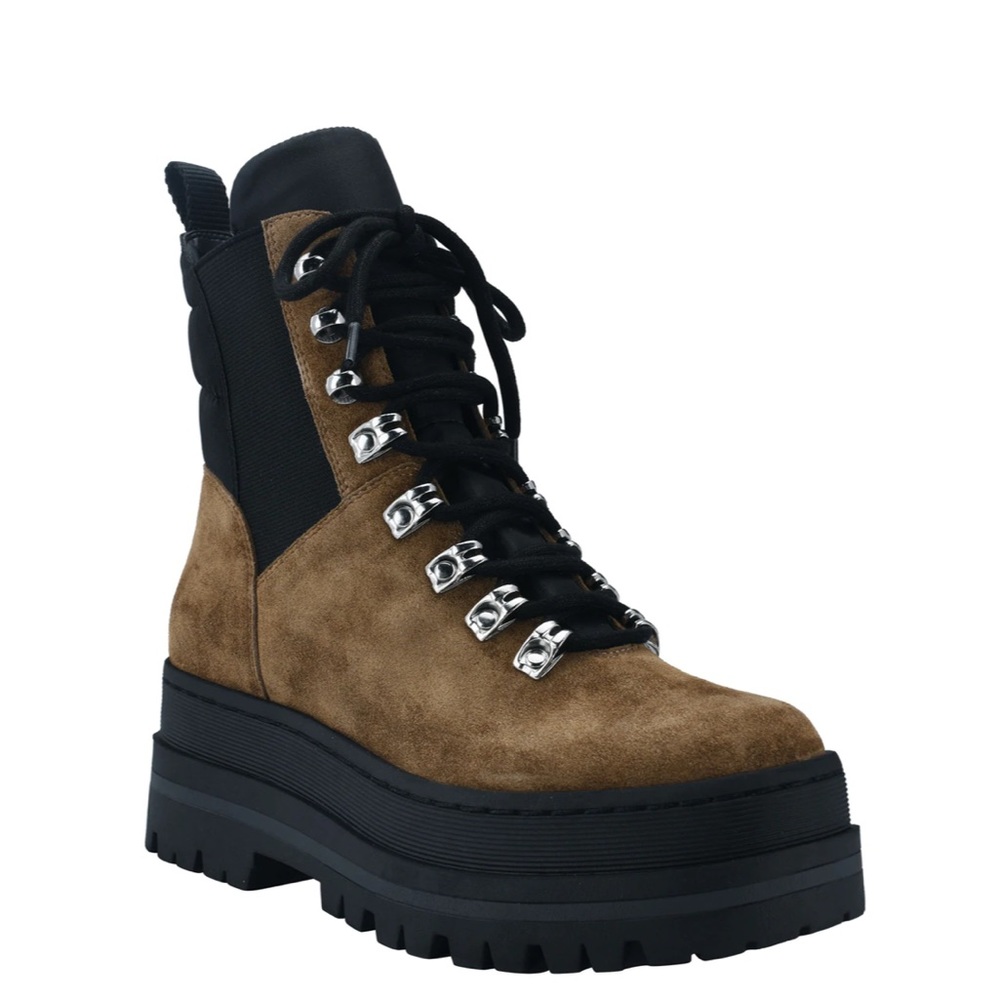Combat boots by Marc Fisher. Worn 2x and they are a bit too big for me :-(